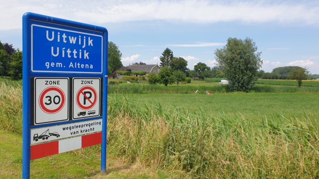 Werkzaamheden Uitwijksestraat te Uitwijk
